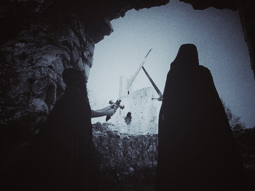 El Espectro se manifestará por primera vez el 30 de abril